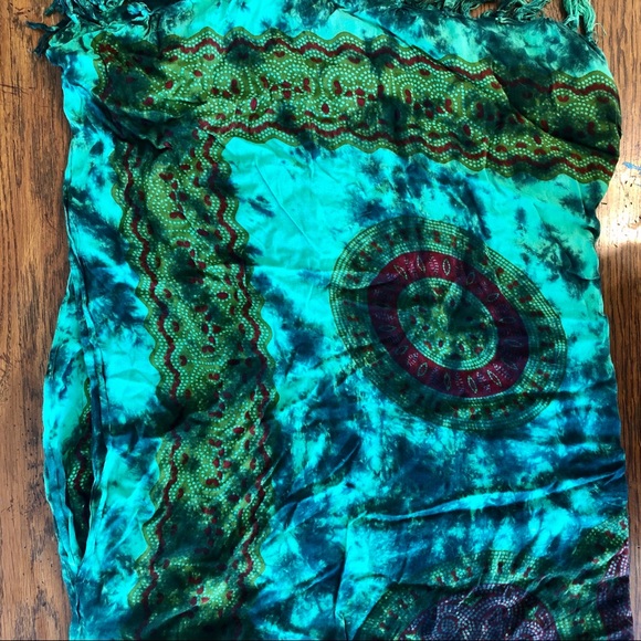 Turquoise tapestry - Picture 3 of 7